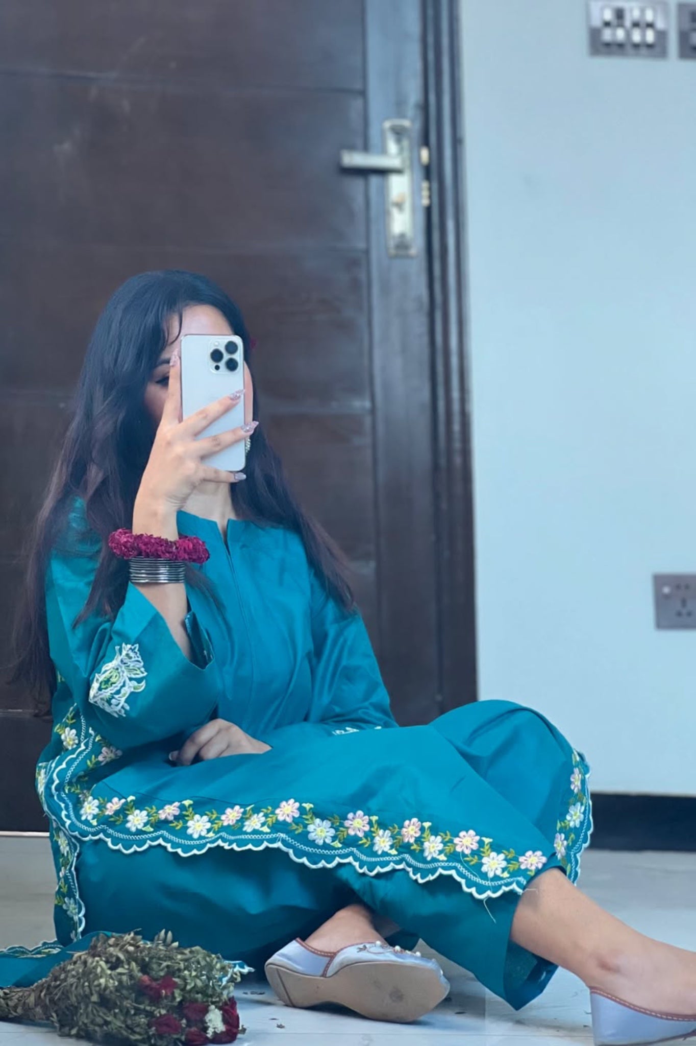 Zyra 2Pc Embroidered Pret Suit