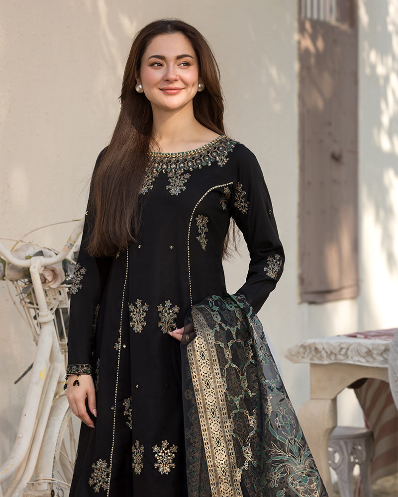 Alaya 3Pc Embroidered Dress