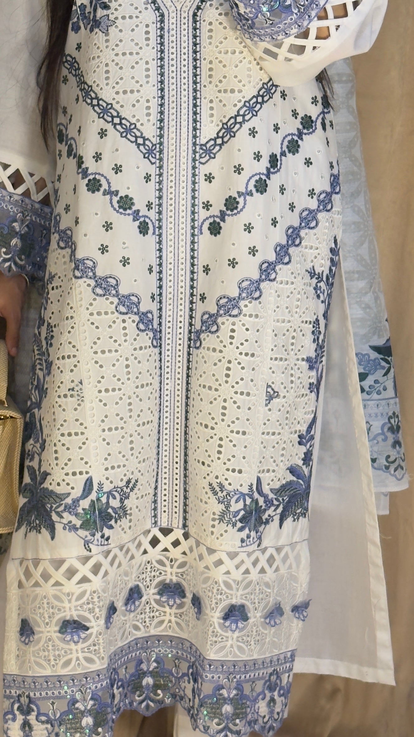 Ela Noor 3Pc Embroidered Dress