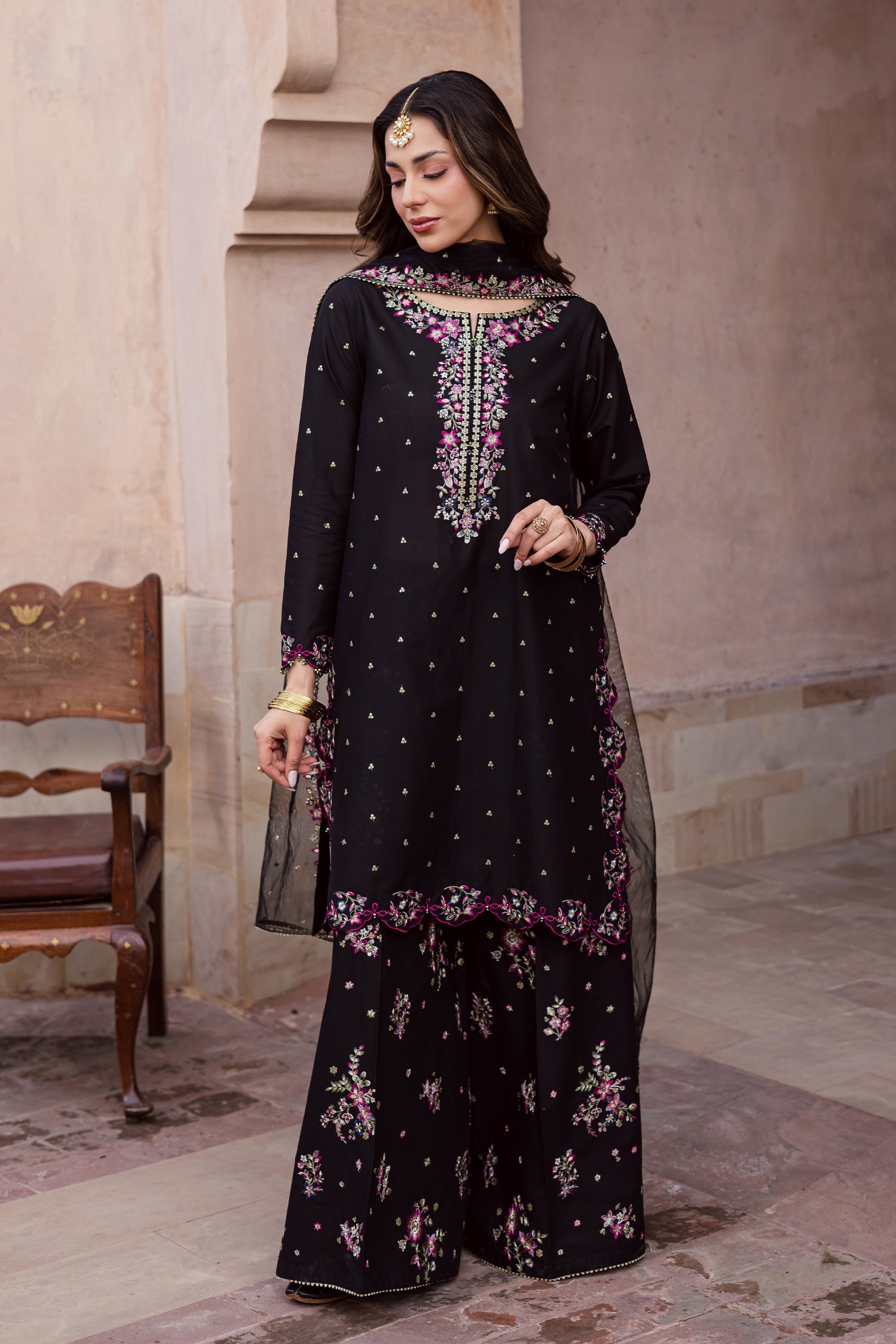 Hozier 3Pc Festive Embroidered Dress