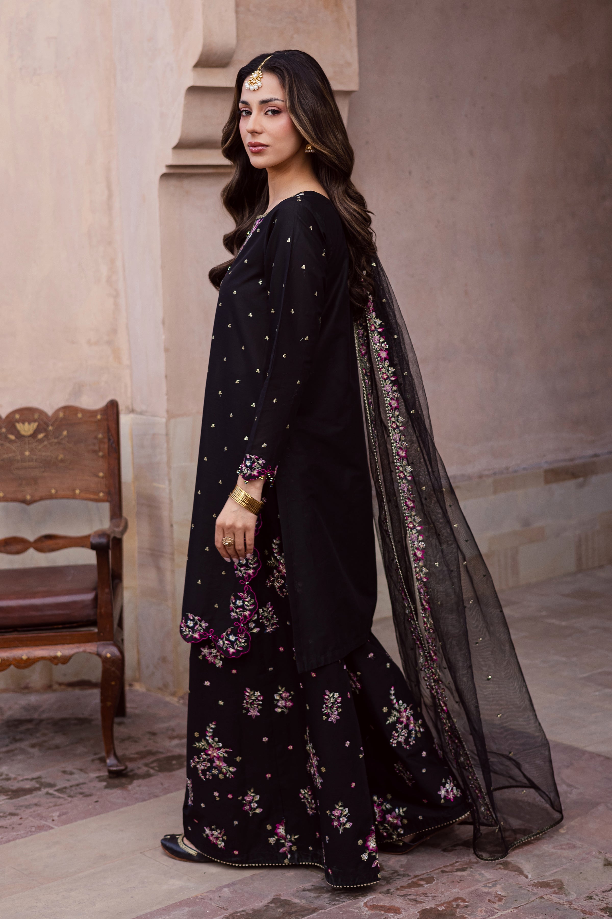 Hozier 3Pc Festive Embroidered Dress