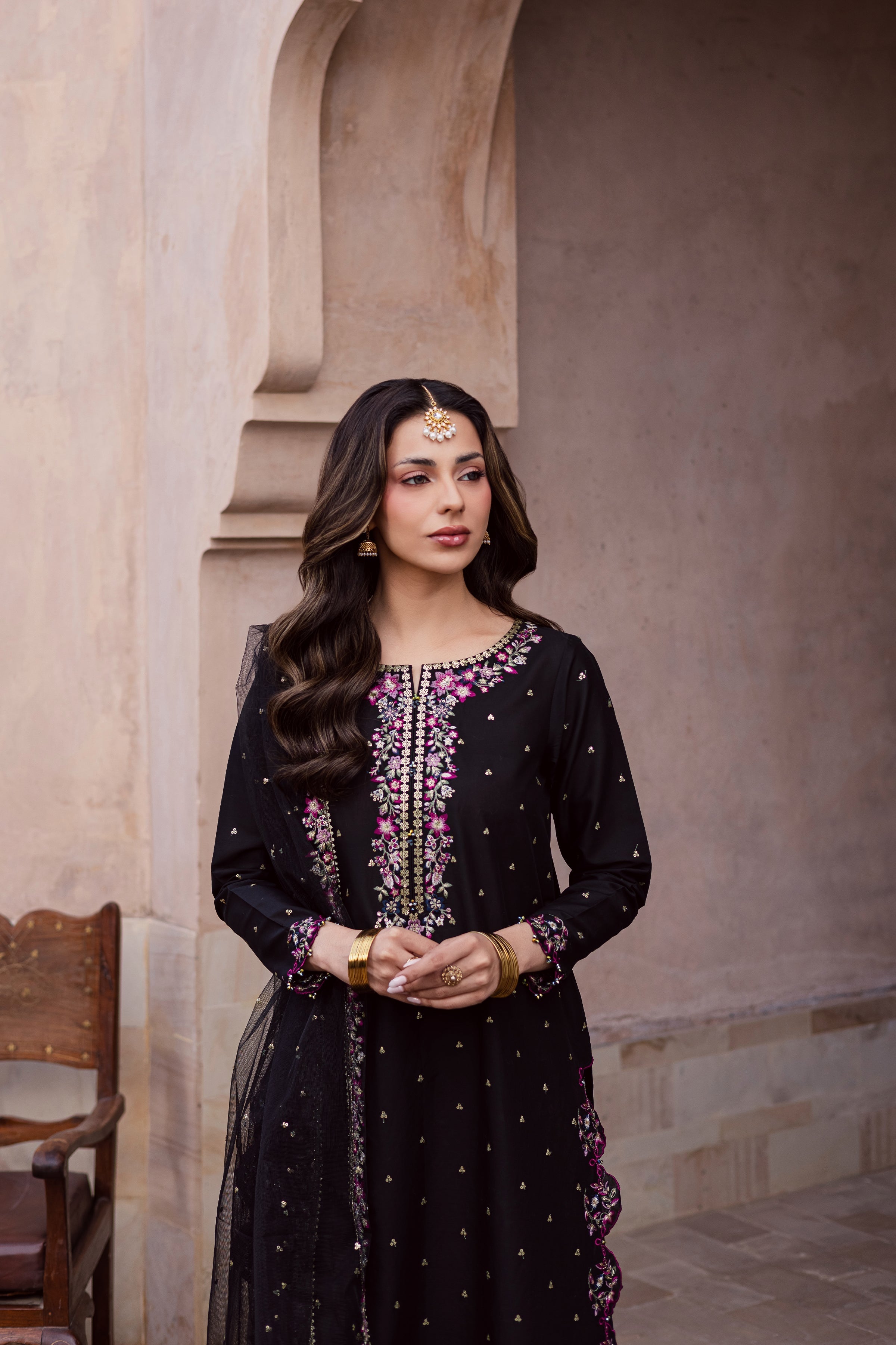 Hozier 3Pc Festive Embroidered Dress