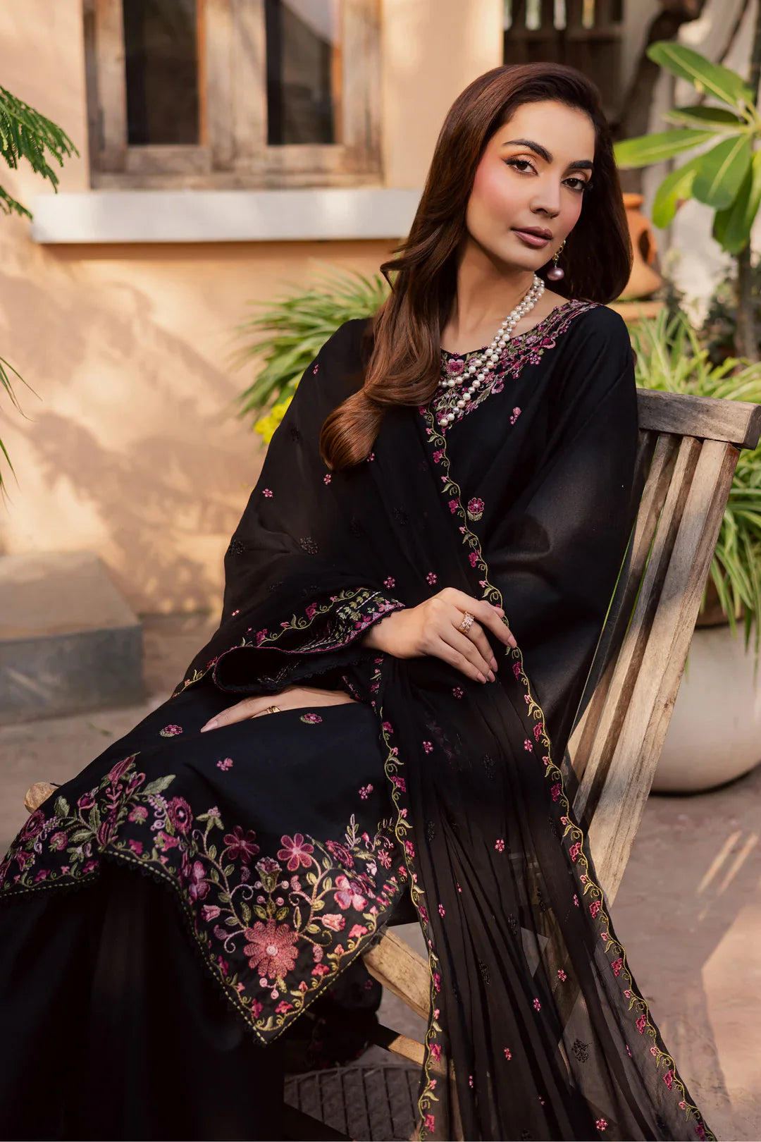 Vareha 3Pc Embroidered Dress